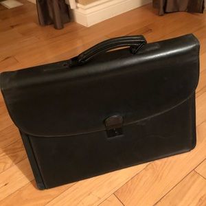 Leather briefcase black.